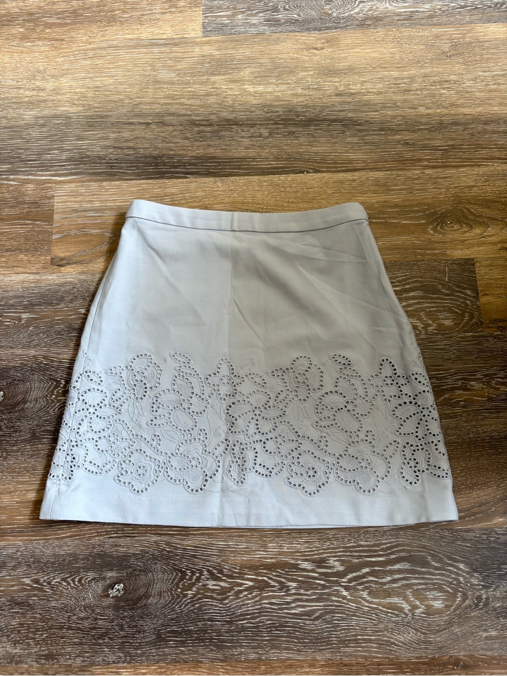 Club Monaco Women’s Light Blue Eyelet A-Line Skirt